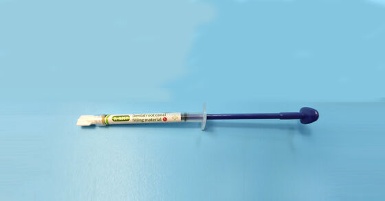 معجون هيدروكسيد الكالسيوم مخلوط مسبقًا مع اليودوفورم - 2 غرام لكل حقنة من مواد ملء قناة الجذر للأسنان الدائمة الأولية والجديدة